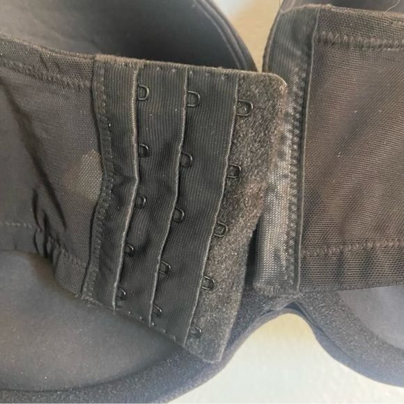 Cacique Satin Plunge Boost Bra - Picture 5 of 9